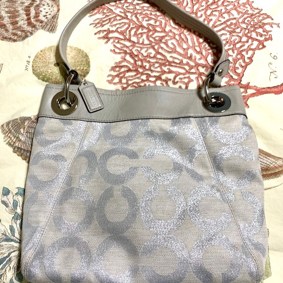 Coach handbag purse - Picture 3 of 13